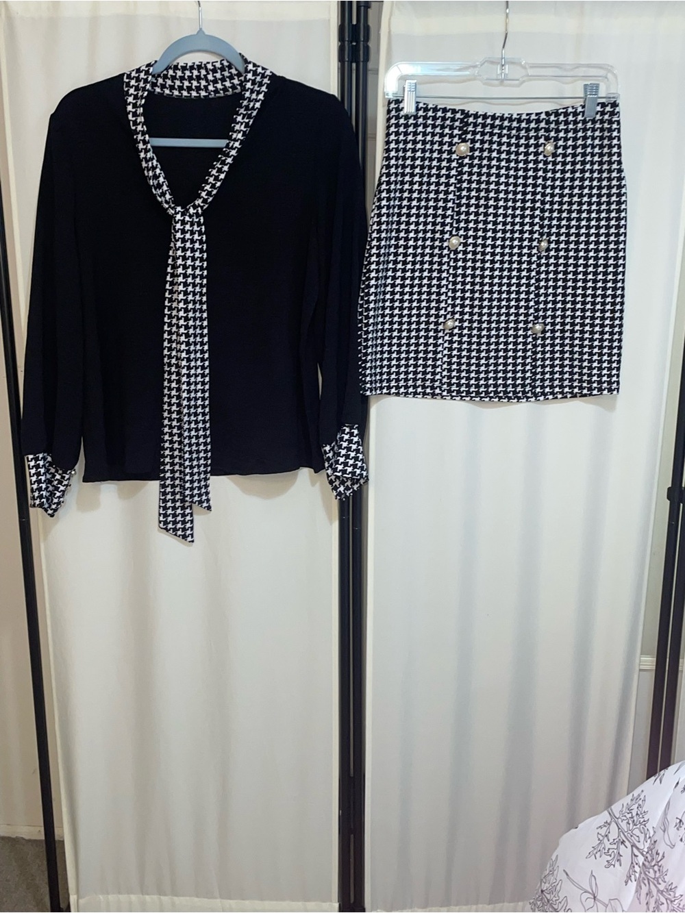 Women’s Black V-Neck Top with Houndstooth Tie Detail